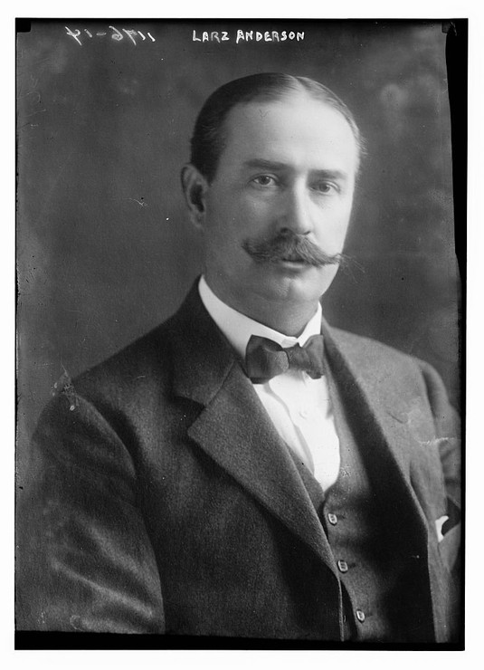 Larz Anderson was born into a wealthy family and spent his youth studying and traveling the world. Throughout his career, he was a diplomat to Britain,  Italy, Belgium, and Japan. Courtesy of the Library of Congress. 