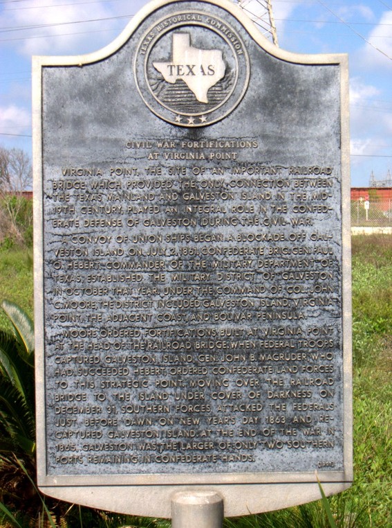 Picture of Civil War Fortifications at Virginia Point Historical Marker
Picture by Gregory Walker, April 11, 2010