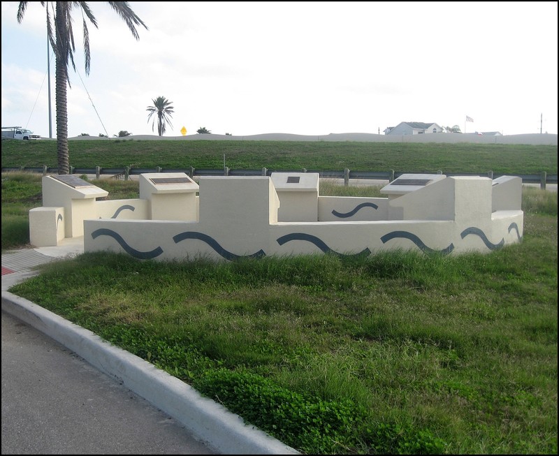 Another picture of Civil War Fortifications at Virginia Point Historical Marker
Picture by Jim Evans, November 24, 2011