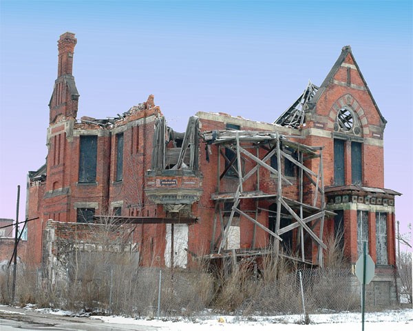 The home fell into disrepair and the roof caved in after it was abandoned in the 1960s