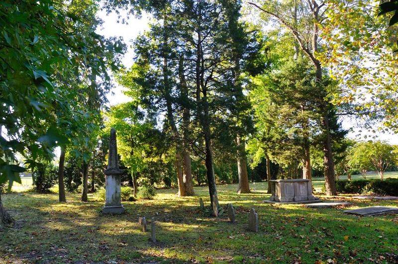 Old Donation Church graveyard 