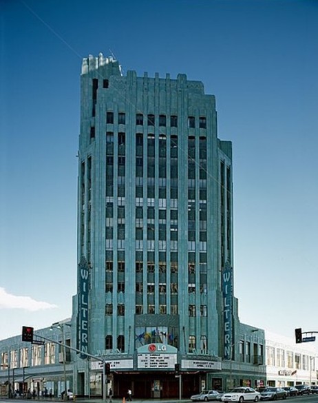 Sky, Building, Skyscraper, Tire