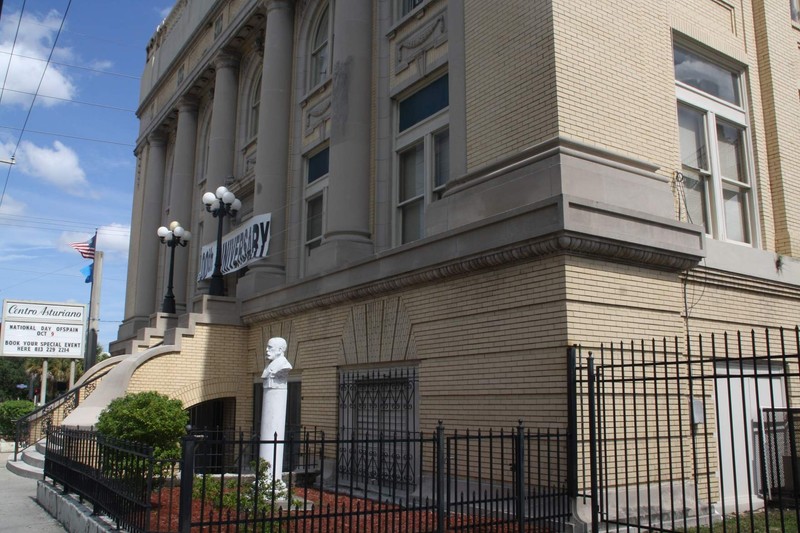 Side view of the exterior of the Centro Asturiano de Tampa