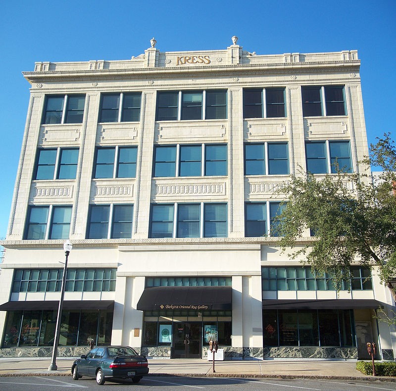 The Kress Building was a popular "five-and-dime" chain variety store that operated from 1927 to the early 1980s. It was one of 264 Kress stores built around the country.