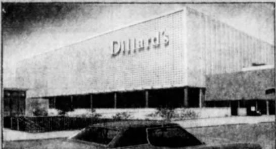 Dillard's store at River Roads Mall - Jennings, Missouri, 1986