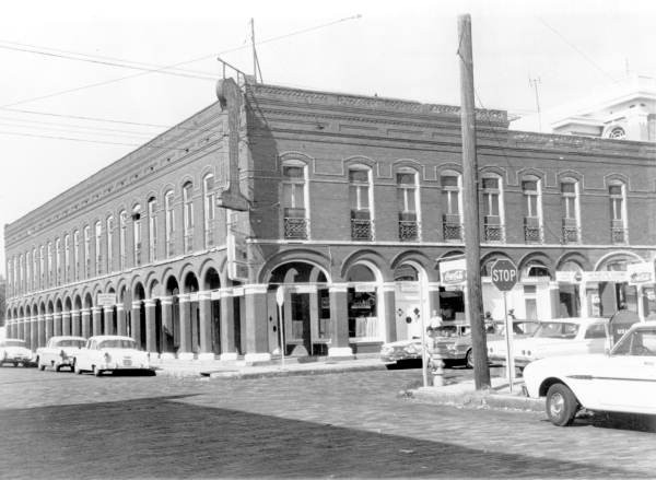 El Pasaje/Cherokee Club in the 1960s