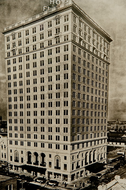 The Floridan Palace after it opened. 