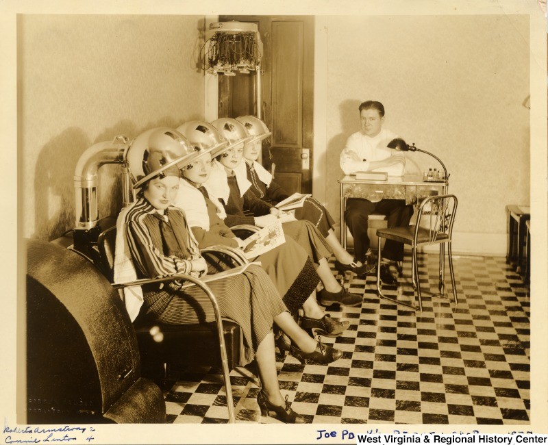 Example of Collections: Interior of Joe Ponka's Beauty Shop ca. 1937 IDNO: 000029