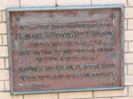 This marker was placed by the Stonewall Jackson chapter of the United Daughters of the Confederacy. 