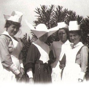 Sisters of the Daughters of Charity in 1940s