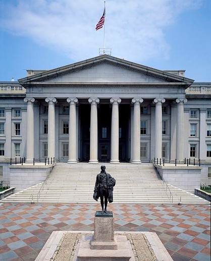 Hamilton stands in front of the United States Treasury Building. He served as the first Secretary of the Treasury when it was located in New York City. Photo by Carol Highsmith, Library of Congress. 