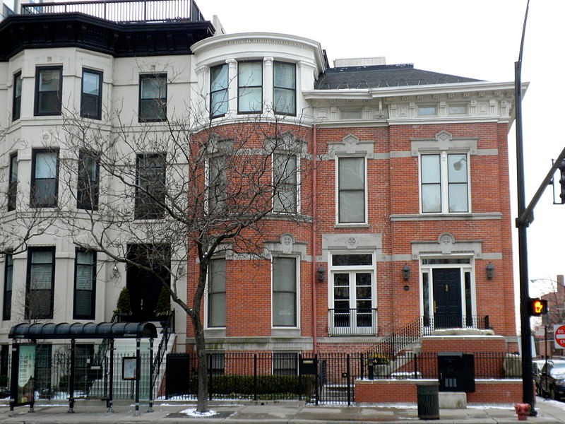 Swedish Club of Chicago Building -
Photo credit: https://upload.wikimedia.org/wikipedia/commons/thumb/4/4c/Swedish_Club_of_Chicago.JPG/800px-Swedish_Club_of_Chicago.JPG
