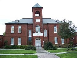 The Sanford Grammar School as it appears today. It closed indefinitely in 2015. Photo: Ebyabe, via Wikimedia Commons.