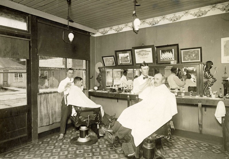 Black, Black-and-white, Style, Barber chair