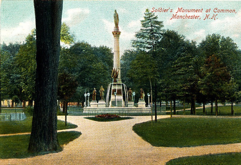 This postcard depicts Manchester's Veteran Memorial Park in the early 20th century.