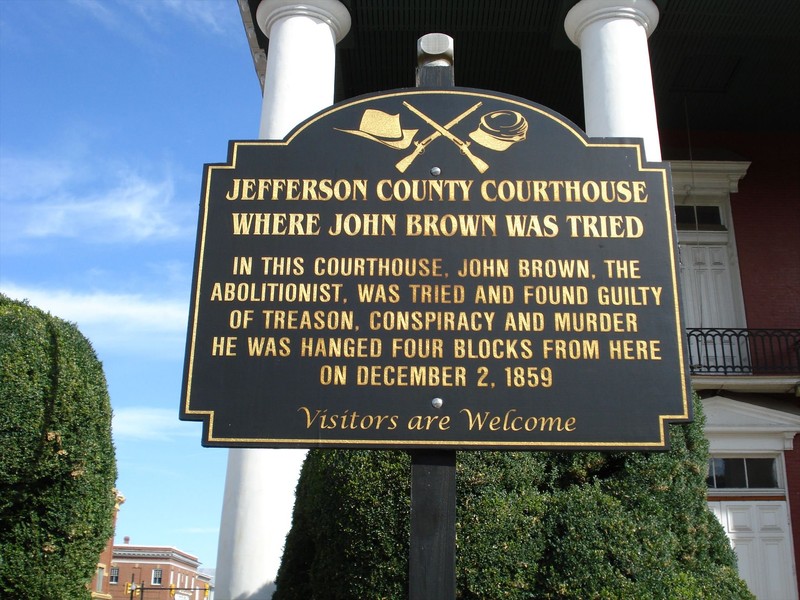 A marker stands in front of the courthouse today commemorating the trial of John Brown. Image obtained from waymarking.com. 