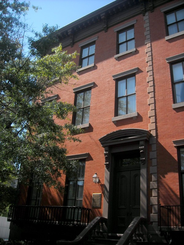 Exterior view of the former headquarters of the Carnegie Endowment for International Peace. Image by AgnosticPreachersKid - Own work, CC BY-SA 3.0, https://commons.wikimedia.org/w/index.php?curid=9598838