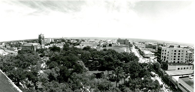 Aerial view of Williams Park in downtown St. Petersburg, Florida, circa 1965. 