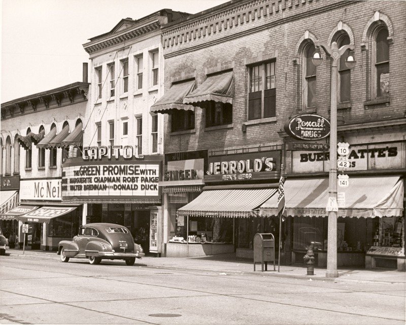 L/R Buerstatte Drug, Jerrolds Mens Wear, Singer Sewing, Capitol Theater, McNeils Shoes, early 1950s