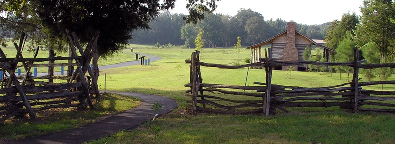 Trail along Parker's Crossroads Battlefield