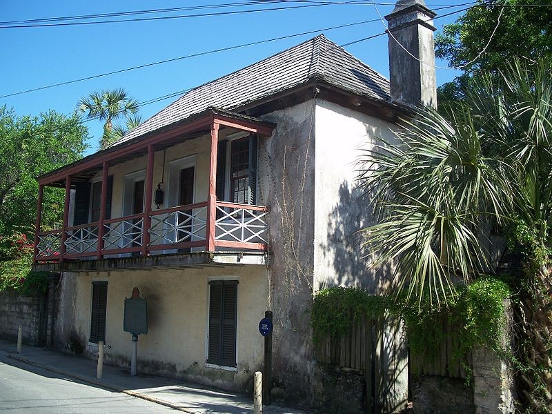 The Llambias House