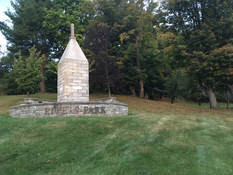 Daniel Boone Cabin Monument