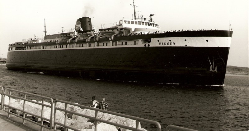 The Badger leaving Manitowoc.