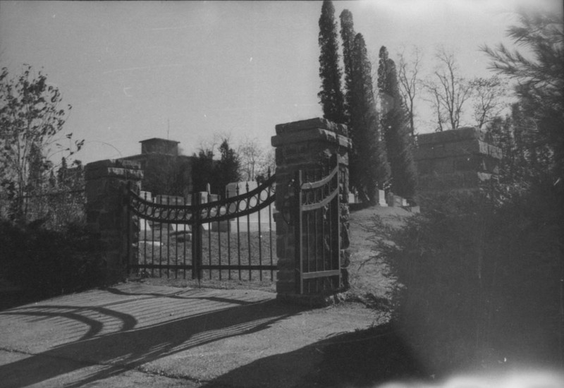 Photograph of the Town of Boone Cemetery, AC.112: Watauga County Historical Site Survey Records, W. L. Eury Appalachian Collection, Appalachian State University, Boone, North Carolina, USA.