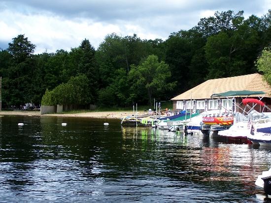 The current view of the beach front of the Eagle Bay Chalets with the small motel. 