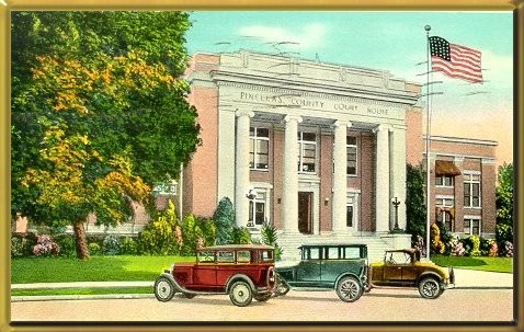 A postcard of the courthouse circa 1930.