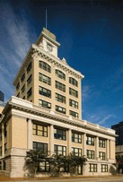 Known for its "layer cake" appearance, Tampa City Hall was built in 1915 and was the work of architecture firm Bonfoey and Elliot. 