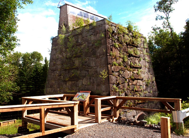 Blast Furnace Tahawus Adirondacks. 
Open Space Institute, New York, NY. Accessed November 9, 2016. http://www.osiny.org/site/MessageViewer?em_id=6581.0.