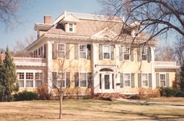 1206 North Main Street