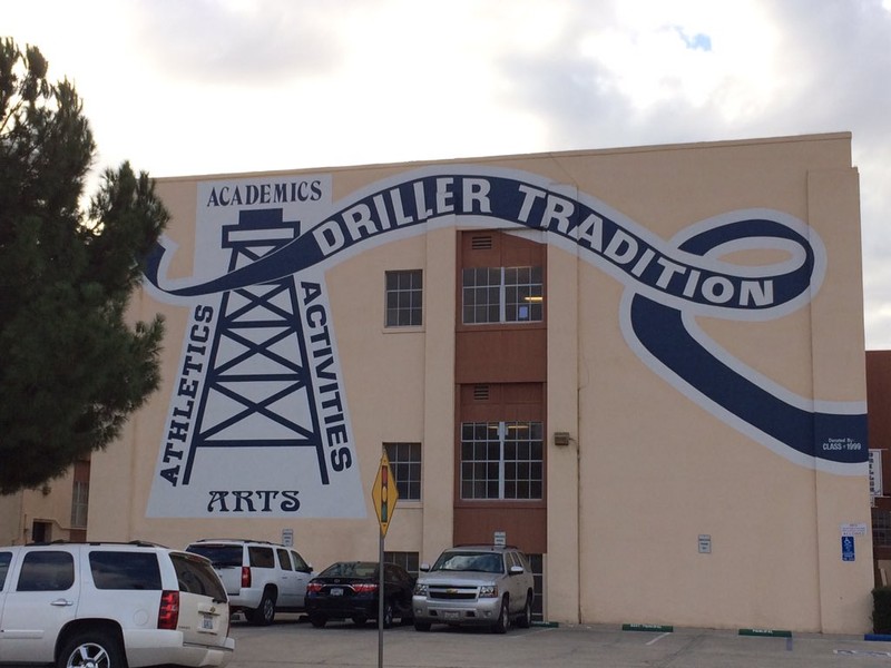 Driller Mural Donated by Class of 1999.