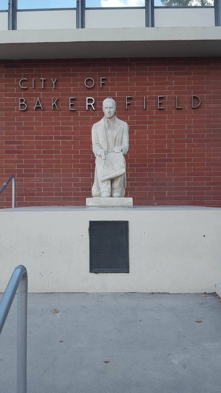 Colonel Thomas Baker Statue (view from Truxtun Ave.)