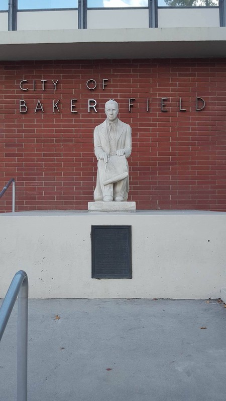 Colonel Thomas Baker Statue (view from Truxtun Ave.)