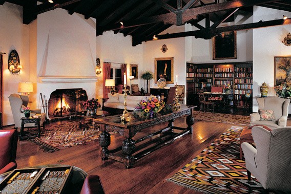 The Inn's Library, where tea is served each afternoon.