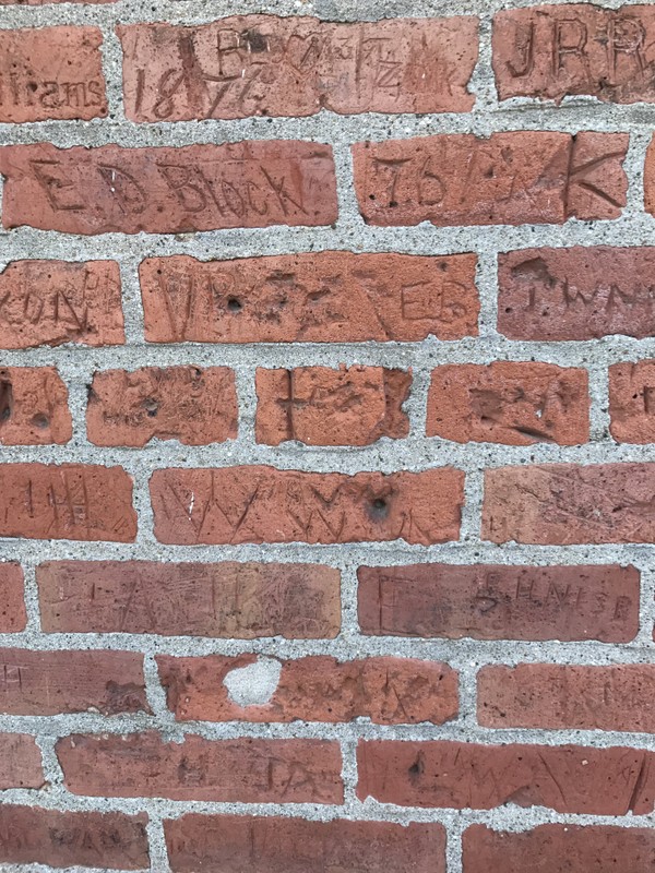 Personalized bricks