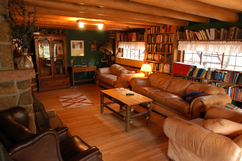 The inn features a cozy library