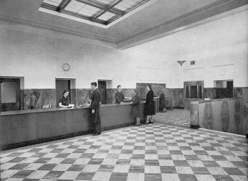 Circulation desk 1940