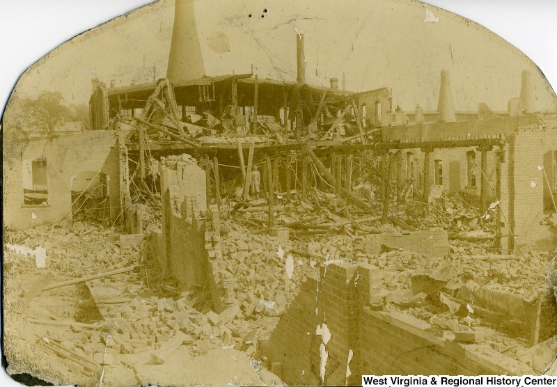 Seneca Glass Factory fire in 1902. Courtesy of the West Virginia and Regional History Center, WVU Libraries.