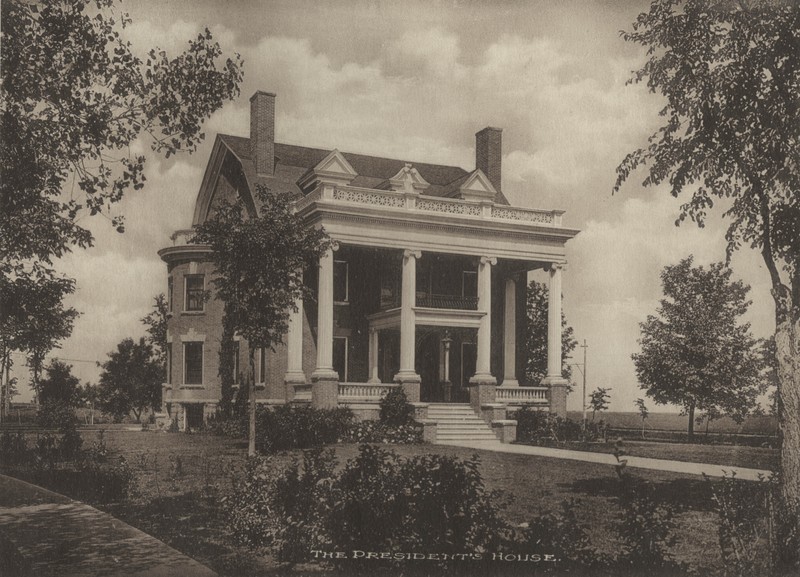 Oxford House in 1903