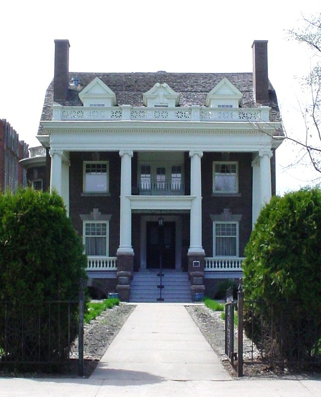 The Oxford House as it looks today