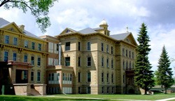 St. Michael's Hospital in early 2000, before the flood wall wraparound was added