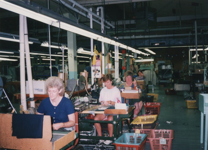 Unidentified Corbin Ltd. Machine Operators, Huntington, WV