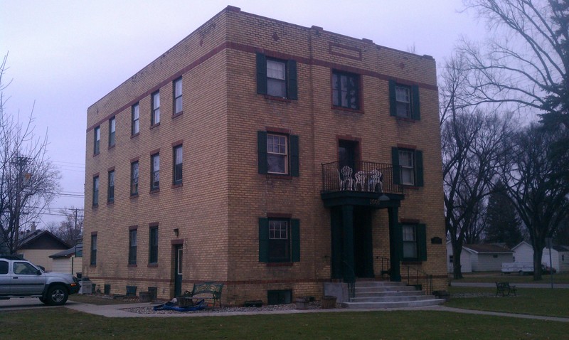 The Hariman Sanatorium as it appears today as an apartment building