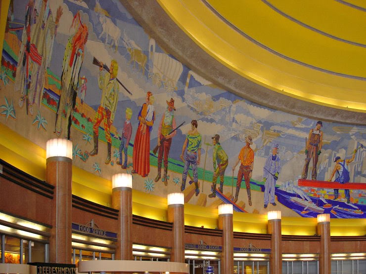 A small part of the mosaics that line the rotunda. 