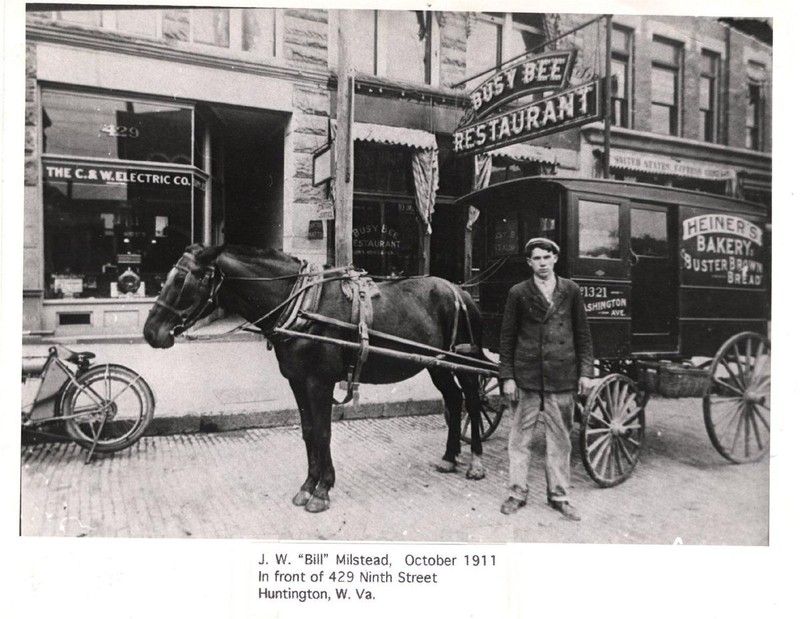 A Heiner's delivery wagon in 1911