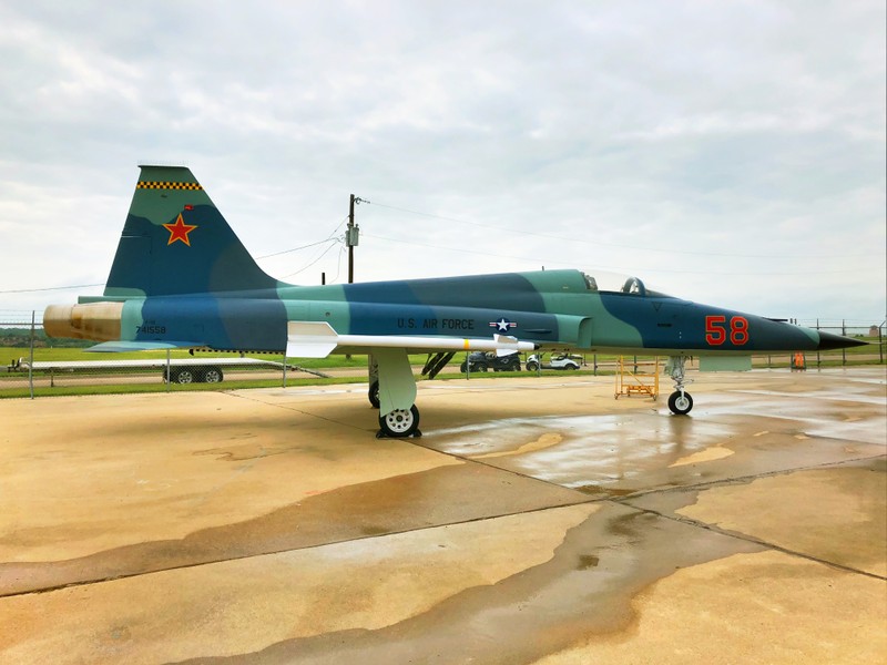 F-5E Tiger II "MIG-28"