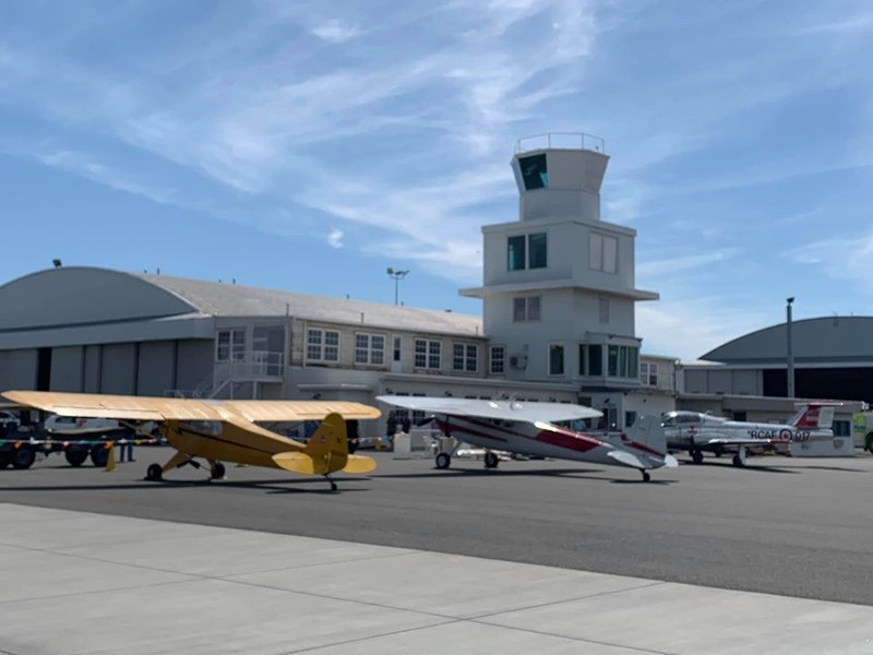 Pasco Aviation Museum promotes aviation history. It is located in the historic NAS Pasco Control Tower, which dates to the early 1940s.